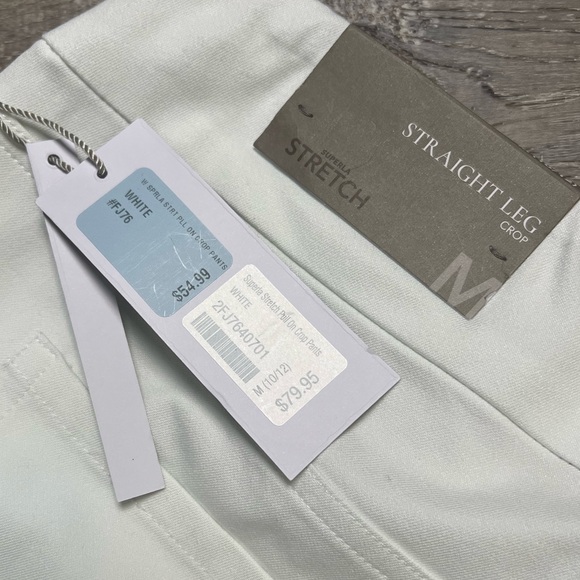 NWT Soft Surroundings Straight Leg Crop Pants- Cute Ankle Button- Medium - Picture 10 of 13